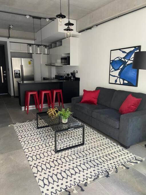 Moderno Apto Shift Zona 16, Cerca De Embajada Eeuu Y Explanada Cayala Guatemala City Ngoại thất bức ảnh